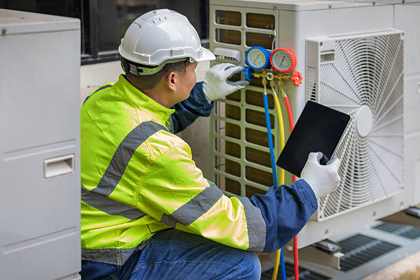 Professional Hvac technician working in Bayside, NY